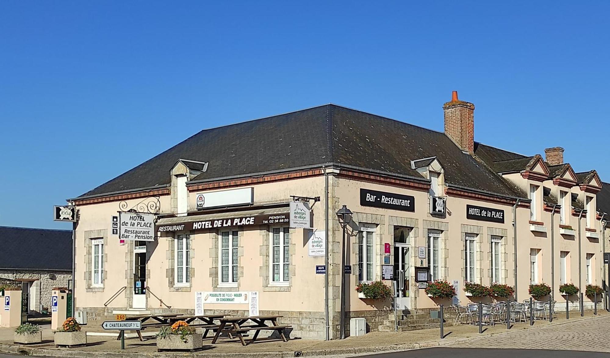 Hotel De La Place Germigny-des-Prés المظهر الخارجي الصورة