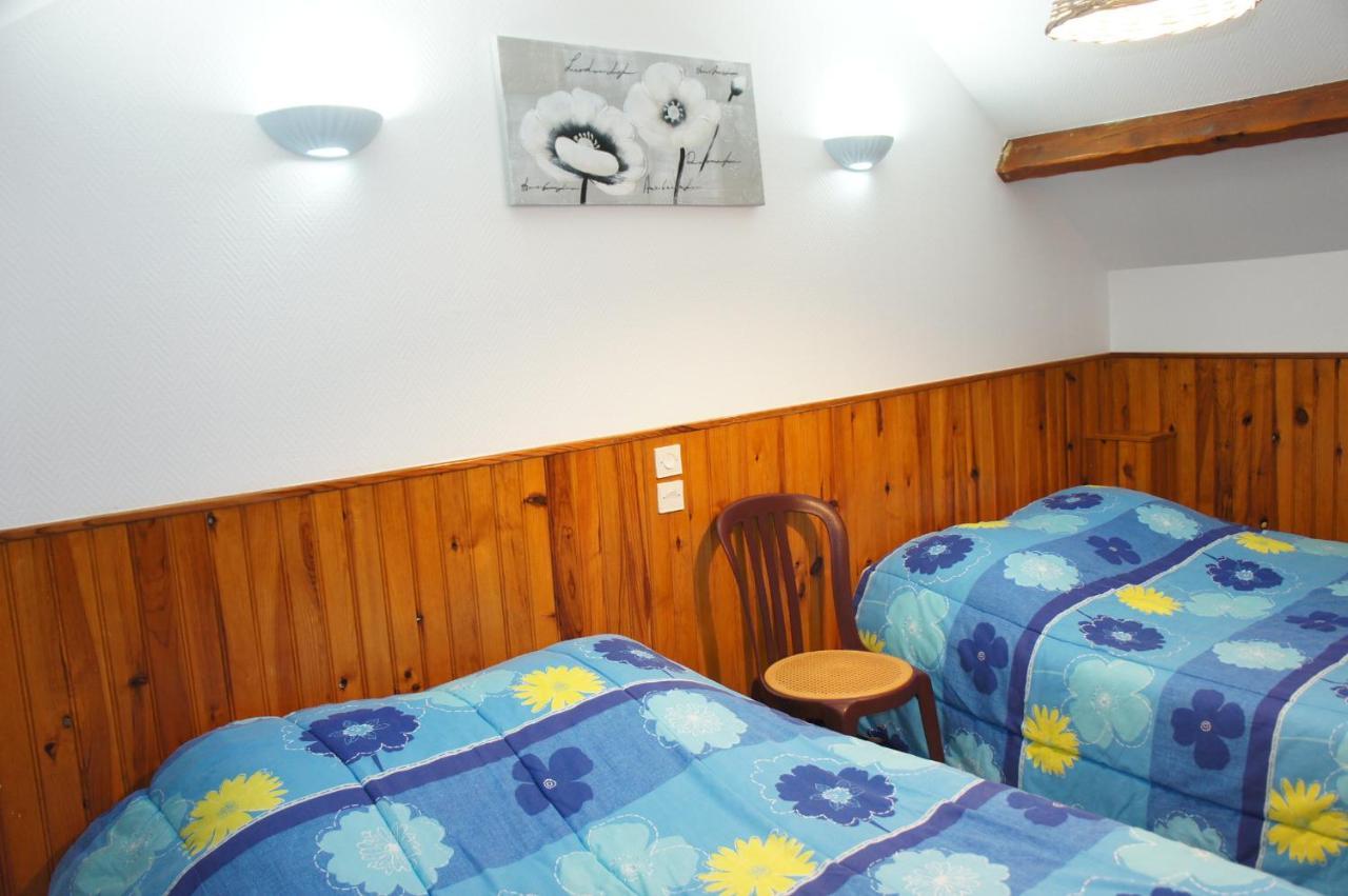 Hotel De La Place Germigny-des-Prés المظهر الخارجي الصورة